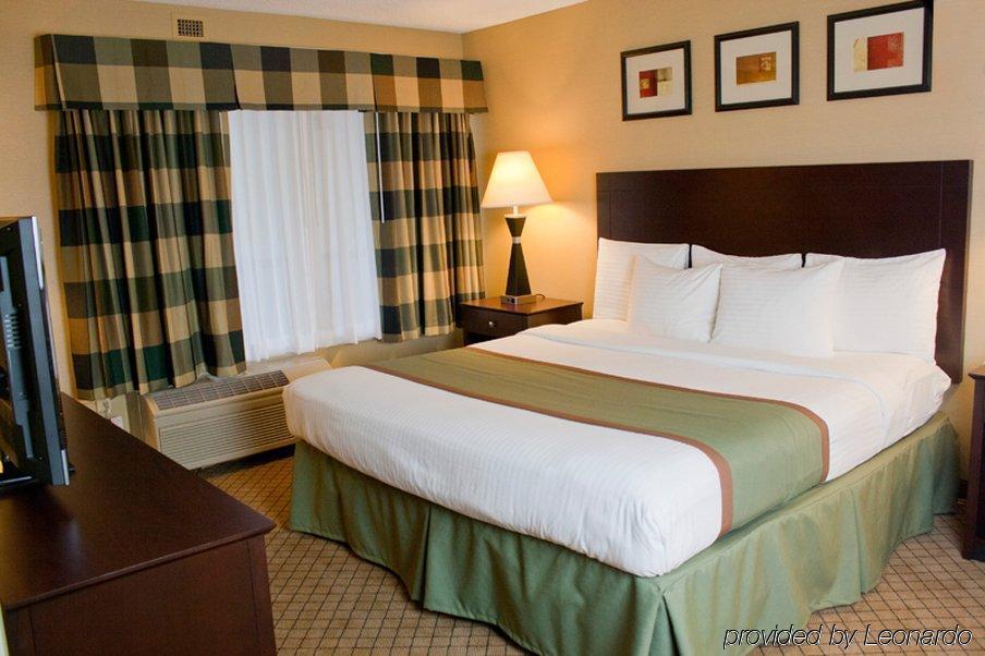 Plaza Hotel & Suites - Eau Claire Exteriör bild