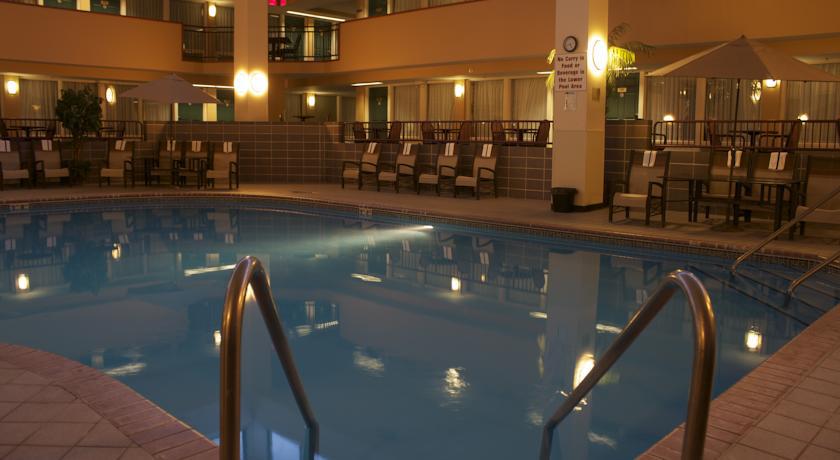 Plaza Hotel & Suites - Eau Claire Exteriör bild